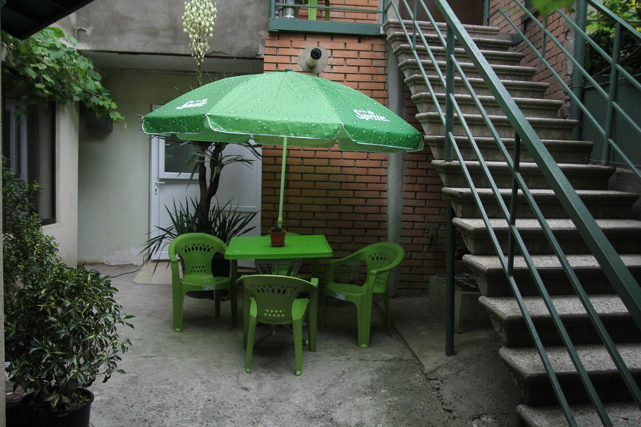 Guesthouse Different Tbiliszi Kültér fotó
