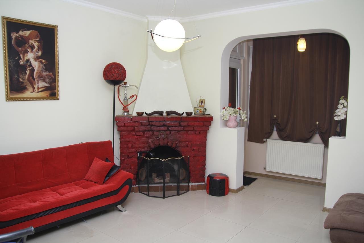 Guesthouse Different Tbiliszi Kültér fotó
