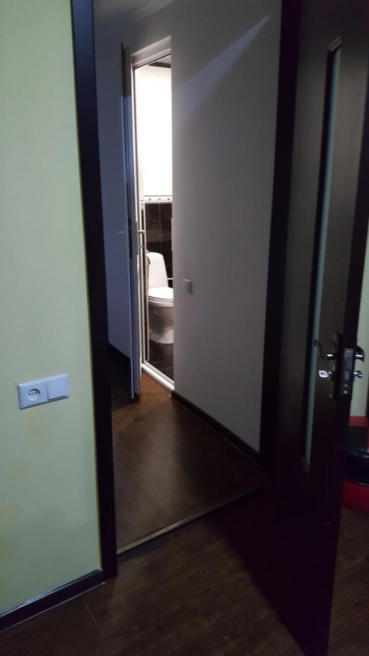 Guesthouse Different Tbiliszi Kültér fotó
