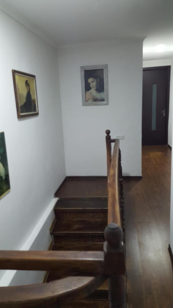 Guesthouse Different Tbiliszi Kültér fotó