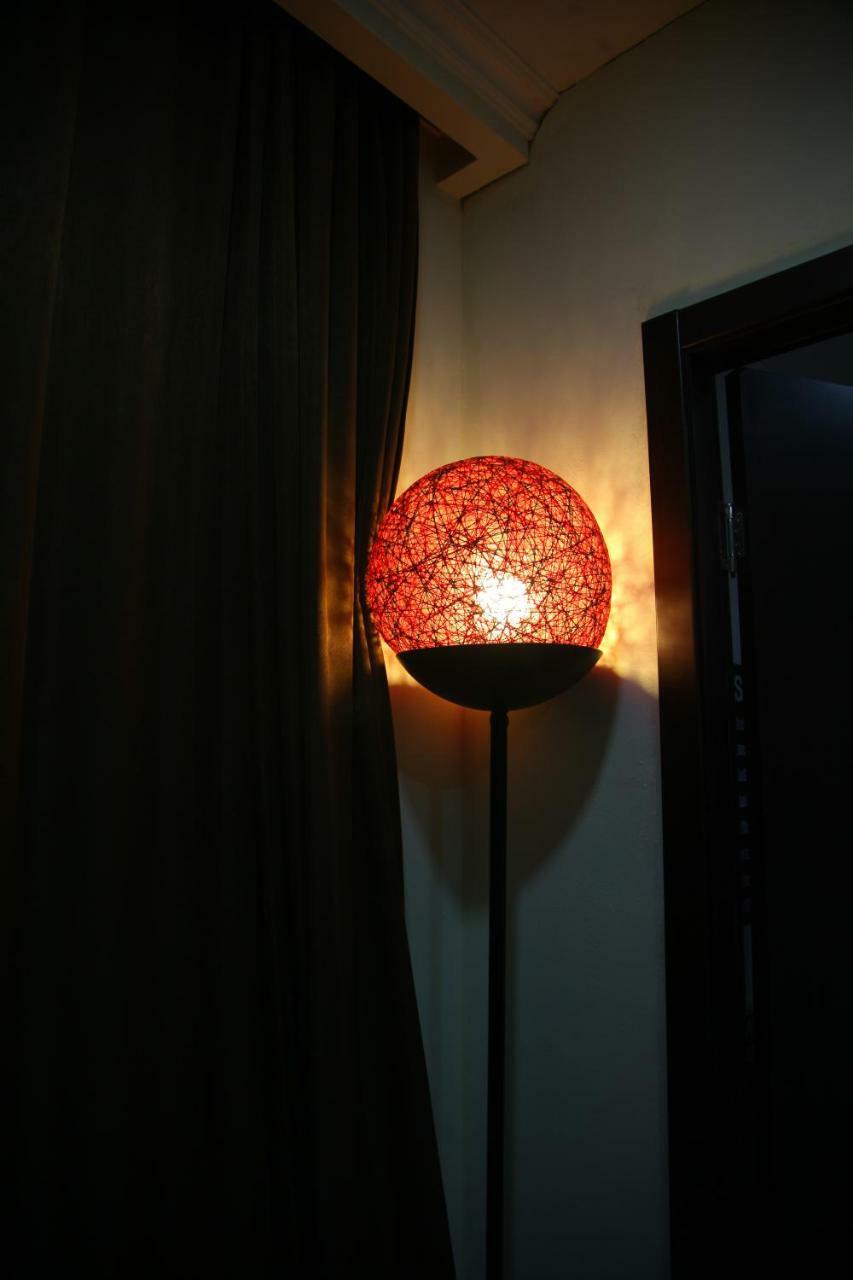 Guesthouse Different Tbiliszi Kültér fotó