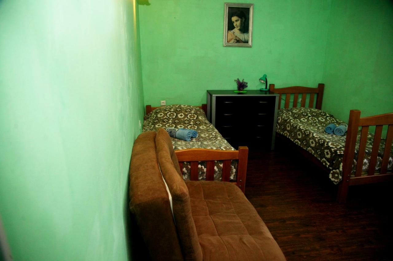 Guesthouse Different Tbiliszi Kültér fotó