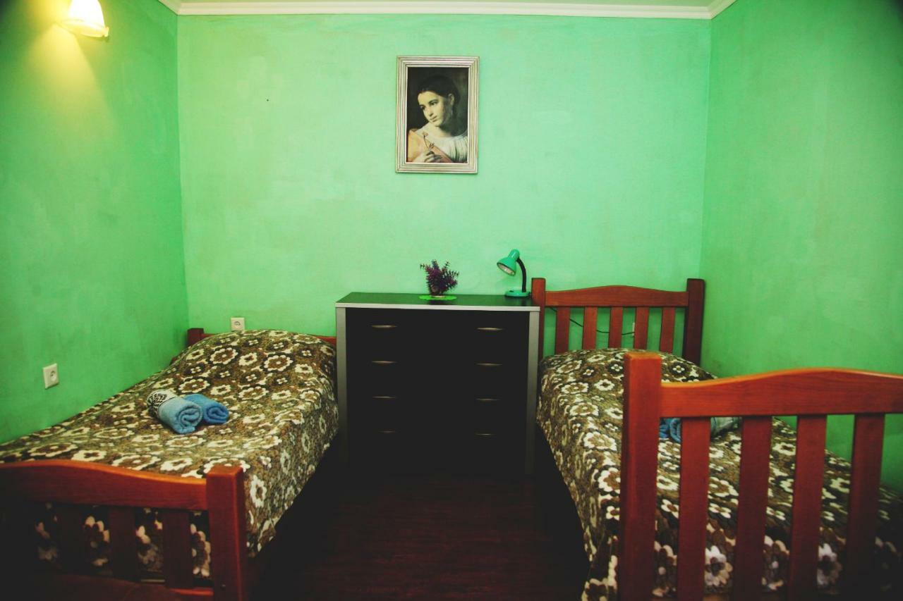 Guesthouse Different Tbiliszi Kültér fotó